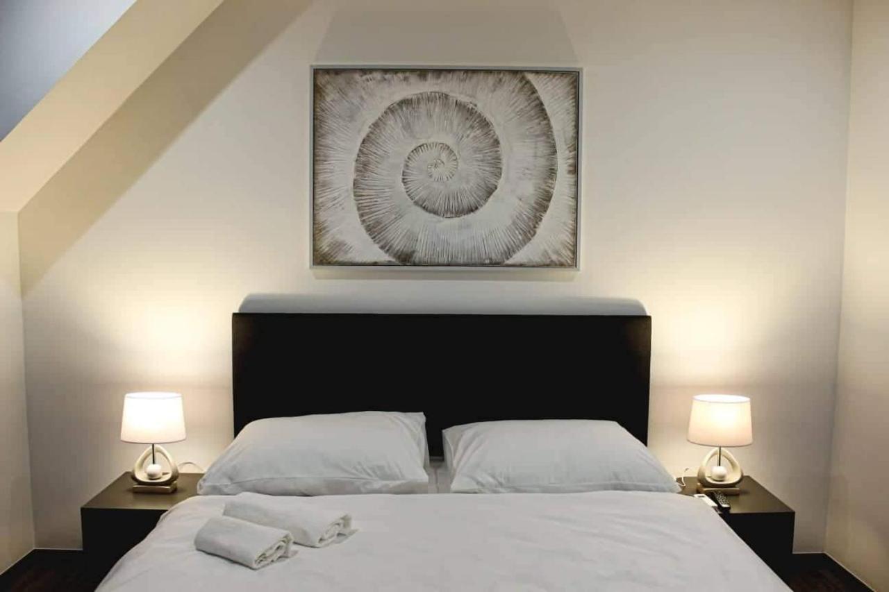 Il Galeone Hotel Stupava Ngoại thất bức ảnh
